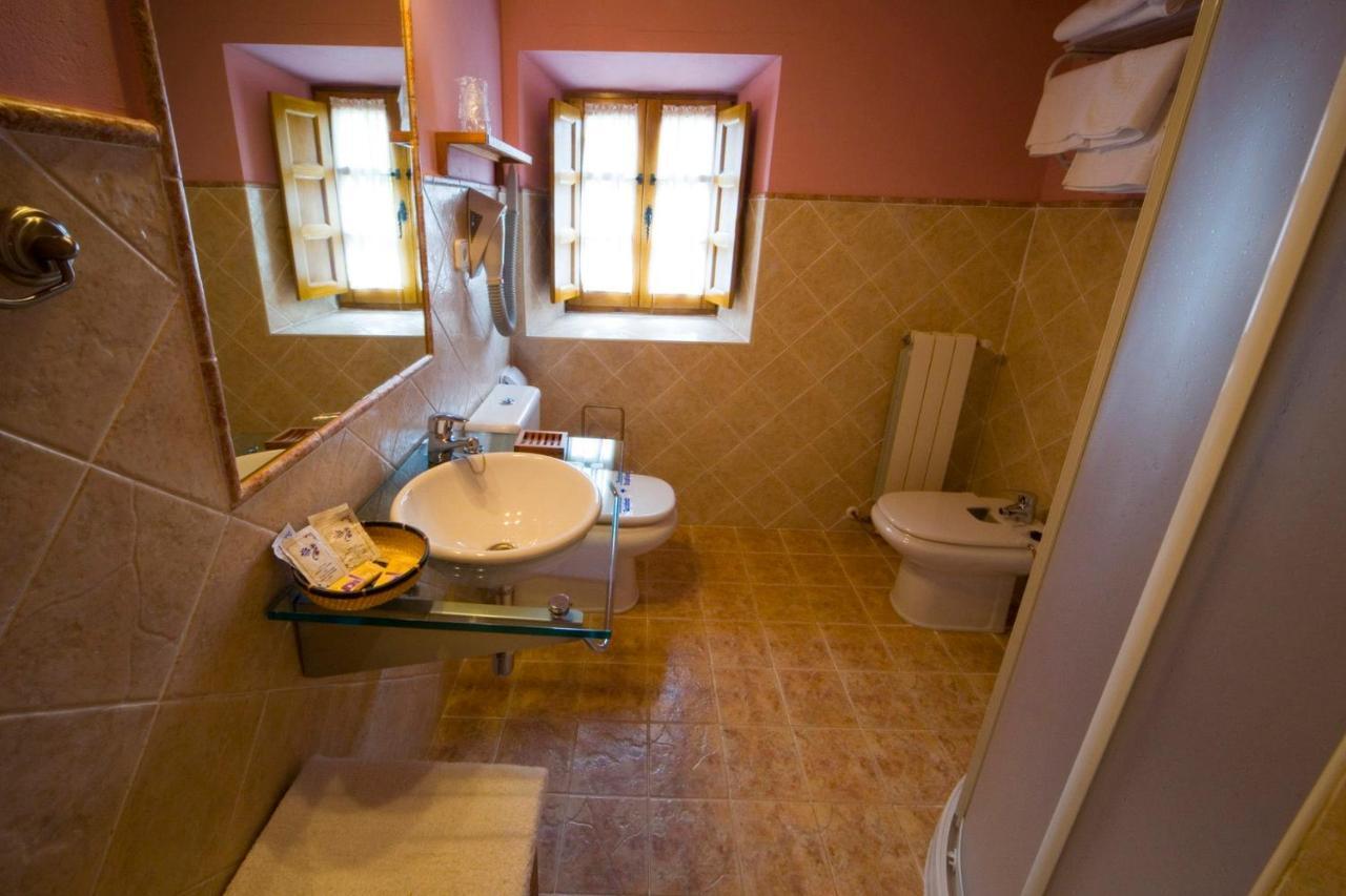 Posada La Rivera De Escalante Room photo
